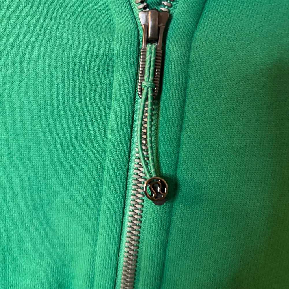NWT Lululemon Scuba Oversized Funnel Neck M/L - Picture 3 of 7